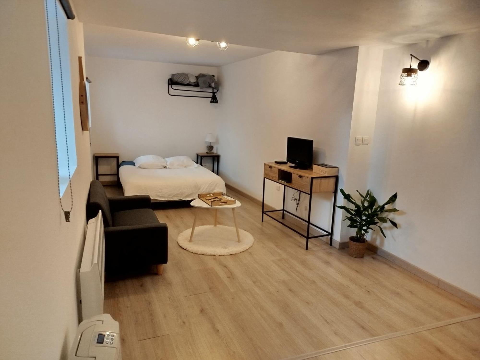 Chez Mathilde, Studio Sur Laval Laval (Mayenne) Exterior foto